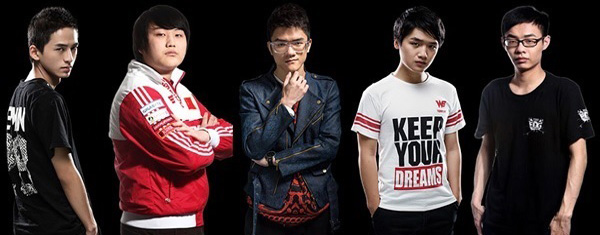 Equipo LPL Return of the Legends